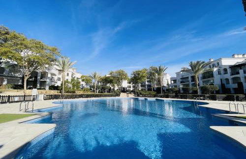 Ground Floor Licenced Apartment, Close to Town & Pool - Foto 15