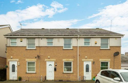 Modern 3BR Home - Designated Parking - Groups - Foto 47