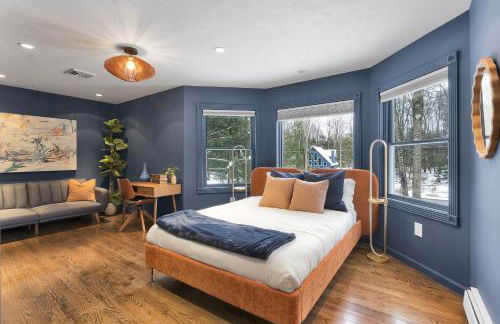 Lux Retreat with Indoor Swim Spa Game Lounge Theater Hot Tub Sauna - Foto 38