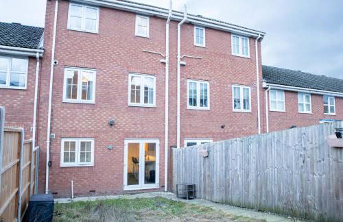 Contractor‑Heaven 5BR Home 4.5 Baths Wakefield - Foto 37