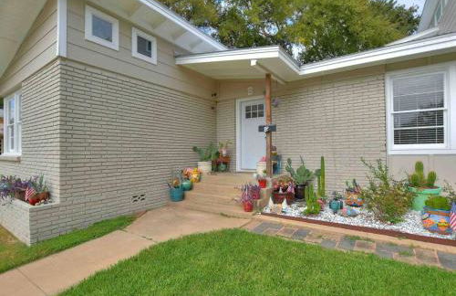 Central Austin Pet Friendly Compound w/Lap Pool - Foto 34