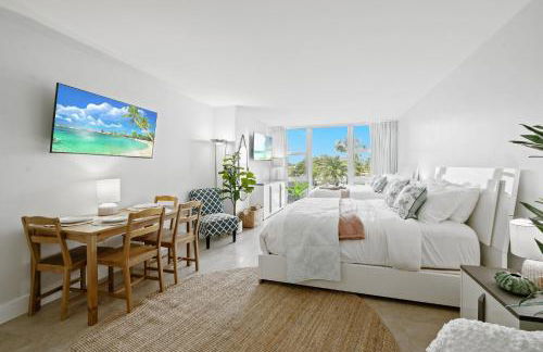 Beach Front 2 Bed Condo - Pool & Tiki Bar - Foto 28