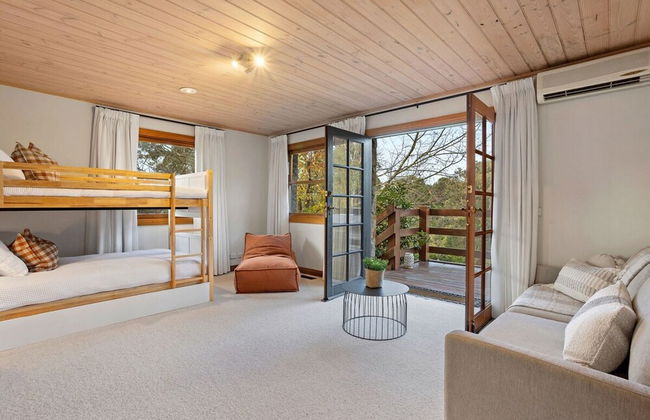 The Peninsula Chateau Lodge-inspired Luxury - Photo 26