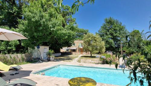 Charming converted Mill with Private Swimming Pool - Photo 2, sunbed