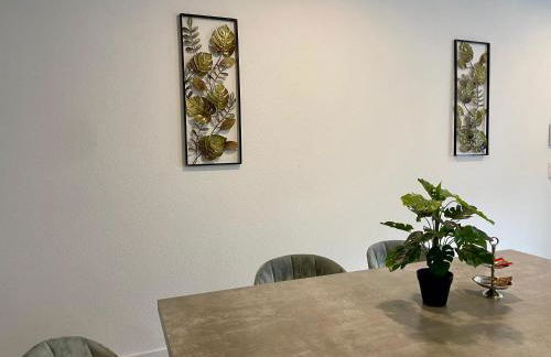 Goldstadt Schlössle Suite 2-Zimmer Design Apartament Zentrum Pforzheim - Foto 76