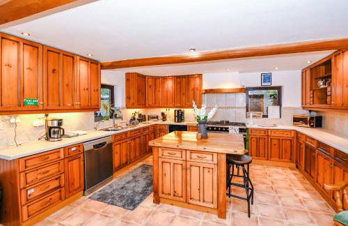 Manby Louth 5BR Home 3Bath Parking WiFi - Foto 3