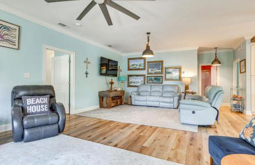 Waterfront Gulf Coast Home with Outdoor Oasis! - Foto 5