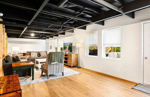 New Baileys Harbor Home, 1 block DT with Huge Yard - Foto 21