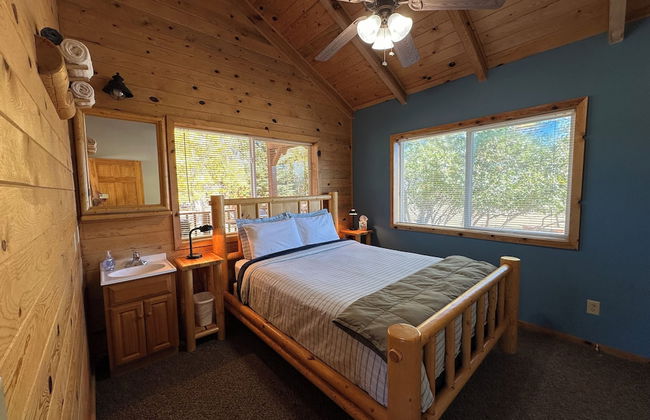 Mount Peale Country Inn and Cabins - Photo 26