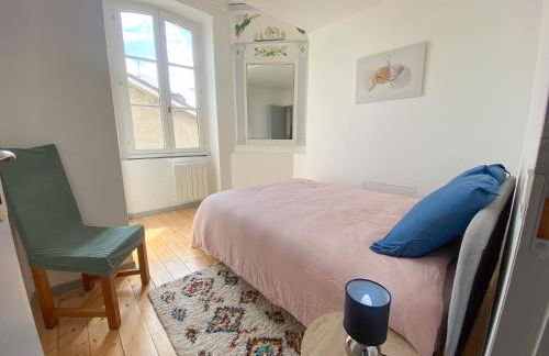 Villaret - Très spacieux en Coeur de Ville - 2ème étage - Photo 4