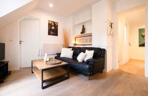 Bright 2BR with Balcony Chic Paris - Foto 12