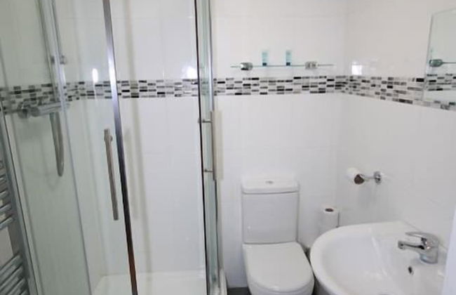 Marine Studio Apartment - Photo 15