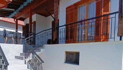 Τα πλατάνια - Foto 3