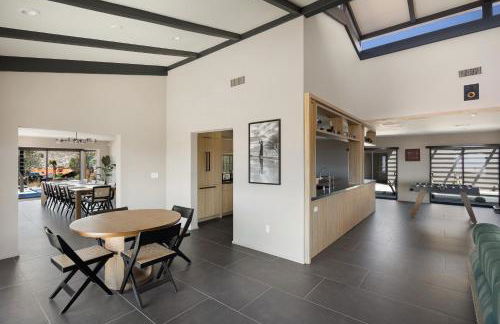 Addendum Estate - 2 Pools, Panoramic Views & Luxe Privacy for Groups - Foto 17