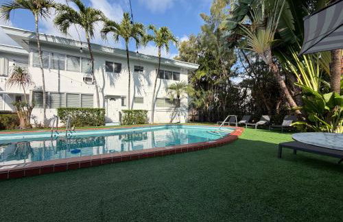 Bay Harbor Boutique Vacation Rental - Photo 74