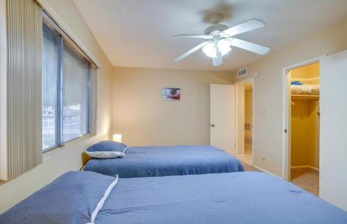 Patio and Yard Sun City Home Near Casinos - Foto 20