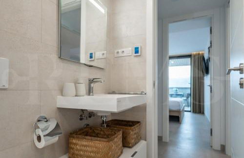 Elegant 2 bedroom gem with terrace and parking REMS - Foto 11