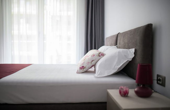 Mamaia Alezzi - Foto 21