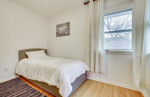 Waterfront Eagle Lake Home with Yard and Deck - Foto 16