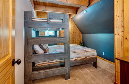 Juniper & Pine, a Lodge-Style Cabin in Sisters, OR - Foto 23