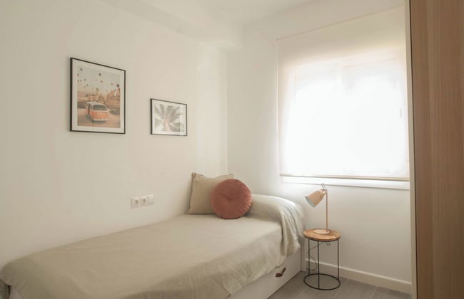 3 Bed Apt Sleep 6 - Pets, Balcony, Parking, Wifi - Foto 3