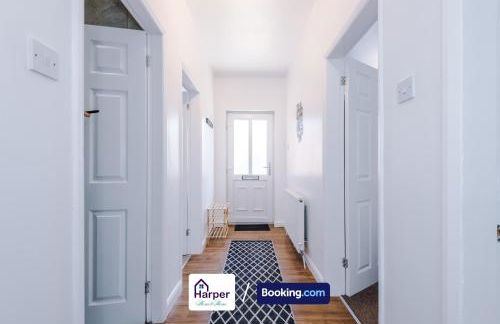 Lux Stay at Buckley 4BR Sleeps-10 7 Beds - Foto 13