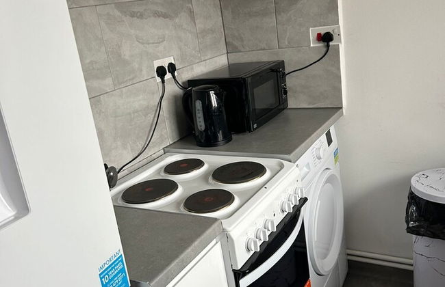 Enchanting Enfield Studio Free Parking - Foto 4