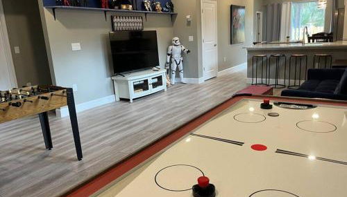 The Billiard close to downtown with fenced yard - Foto 5