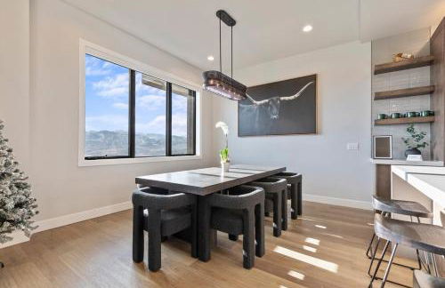 Mountain House PC, Snowy Lake Views Private Hot Tub, New Build, Jordanelle Lake! - Foto 19