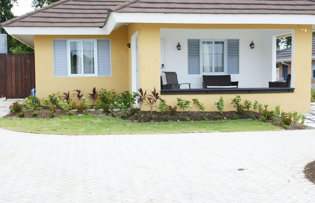 Ocho Rios Villa at Coolshade VI - Photo 34