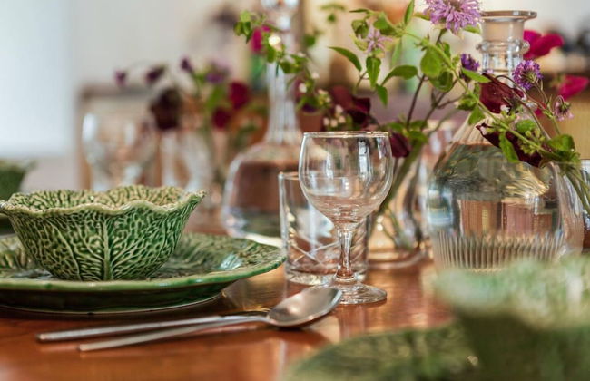 Enchanting Rustic Cottage W/stunning Views & River - Foto 23