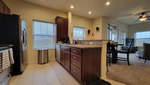 Free Parking, New Apartment, Steps From Mayo! - Foto 3