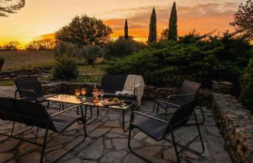 Mas 5 étoiles Cévennes - 4h30 de Genève - Calme absolu et Nature - Piscine 12m - Foto 9