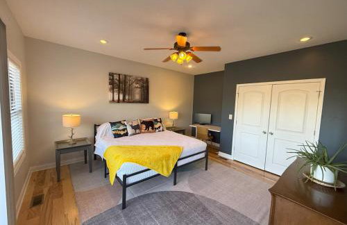 Spacious & Bright Lake Cabin, pet friendly, 8 beds - Foto 12