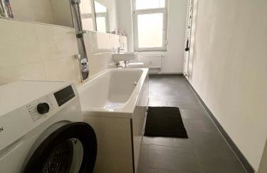 Moderne 3-Zimmer Wohnung in Top-Lage mit Terrasse & Einbauküche - Foto 8