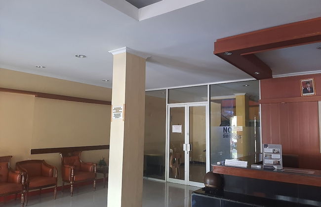 Simpang Lima Apartel - Foto 16