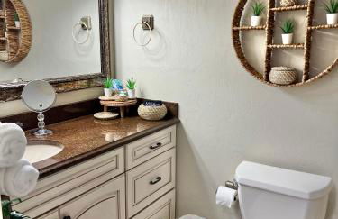 Penthouse Beach Oasis 704 Lovely Daytona ocean front incredible ocean view - Photo 30