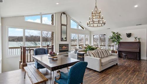 The Linn Creek Lodge Family Home with Private Dock - Foto 4