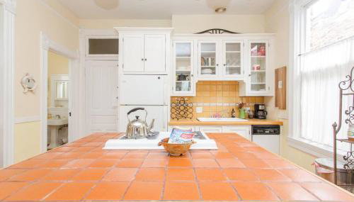 iKlektik House // Cardinal - Foto 3, stove, dishwasher, pet friendly, toaster, minibar