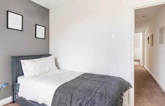 Charming 3-bed Apartment in London - Foto 6