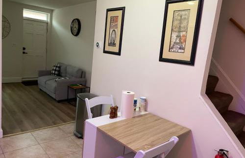 Downtown Home - Close to Topgolf, Ravens Stadium, Orioles Park, UM Baltimore - Foto 8