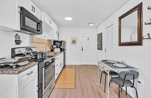 1 bedroom in the BEST location in South Beach ! - Foto 13