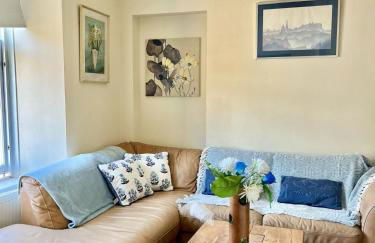 The Best Location in the Royal Mile - Photo 9