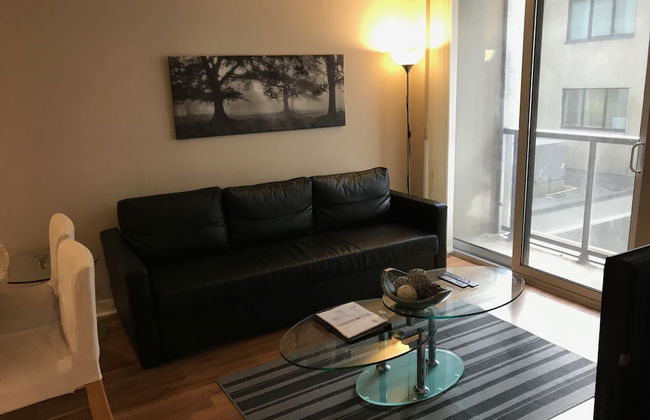 Atlas Suites on Yonge & Bloor - Foto 1