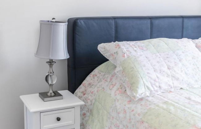 Modern Lakeshore 3BR 3BA TH Free Parking BBQ - Foto 36