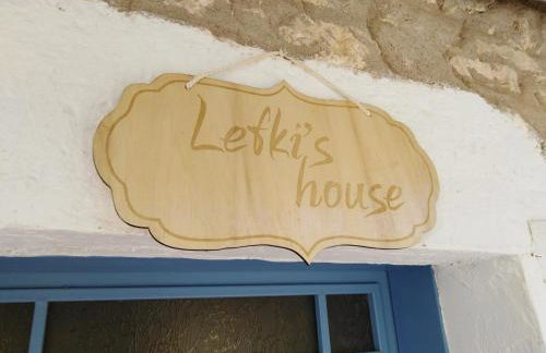 Lefki's house - Photo 1