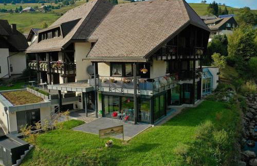 Schwarzwaldmädel-Ferienwohnungen - Foto 56