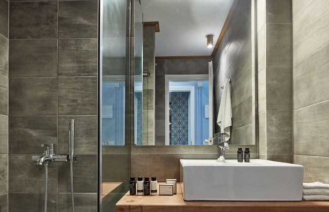 Angelina Aegina Boutique Escape - Photo 32