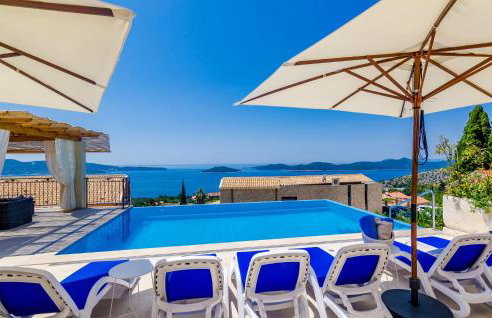 Three-Bedroom Holiday Home In Brsecine - Foto 8