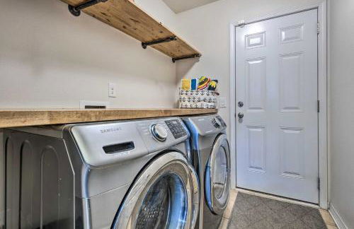 Spacious Navarre Retreat with Fenced-In Yard! - Foto 25